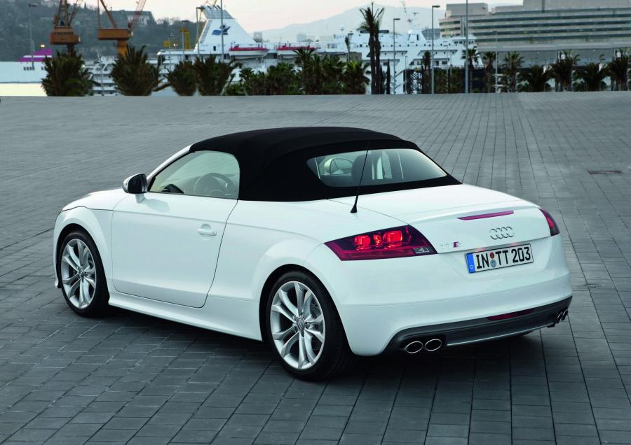  Audi TTS Roadster (8J) 2010 года  (WW) (фото 8 из 30)